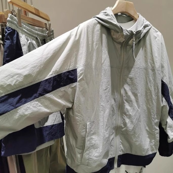 جاكيت رجالي صيفي رفيع من الحري - مراجعة Outdoor Sport Jacket Brand وسعره