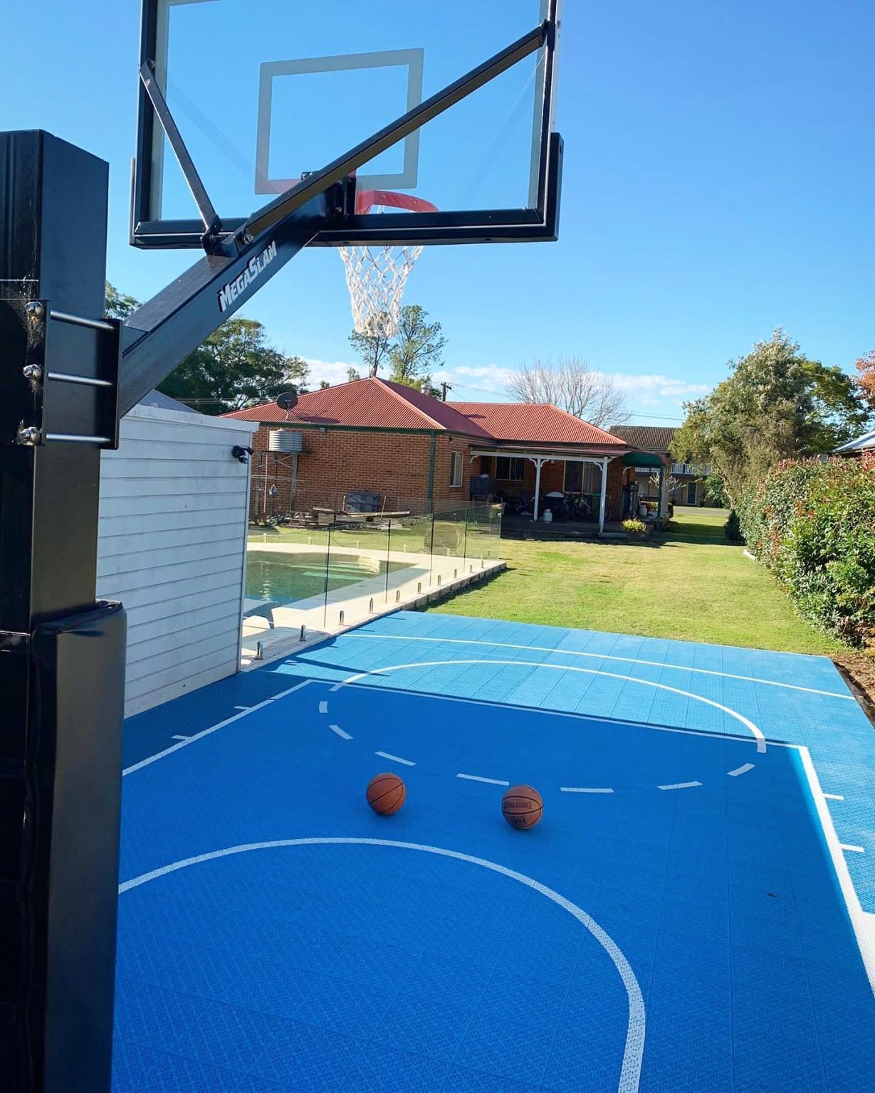 أرضية رياضية ذكية قابلة للتركي - مراجعة Outdoor Sport Floor Tiles وسعره